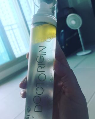 닥터리진 퍼퓸드  바디오일 미스트 앰플 150ml — 5점을 준 리뷰어가 2022년 7월 올린 사용 사진