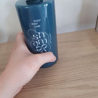 세렌닥터 스칼프 루트 케어 샴푸 — 5점을 준 리뷰어가 2022년 11월 올린 사용 사진