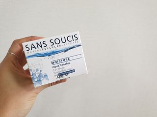 산수시 아쿠아 베네핏 24h 수부지 물광 속건조 수분크림 50ml — 5점을 준 리뷰어가 2021년 8월 올린 사용 사진