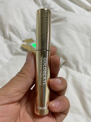 피부미 골드베릴 아이래쉬 앰플 10ml — 4점을 준 리뷰어가 2021년 10월 올린 사용 사진
