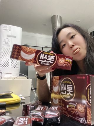 롯데제과 롯샌 카페크런치 — 4점을 준 리뷰어가 2021년 10월 올린 사용 사진