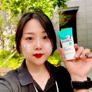 부쉬맨 워터프루프 프로 선크림 50g SPF50+ PA++++ — 5점을 준 리뷰어가 2023년 5월 올린 사용 사진