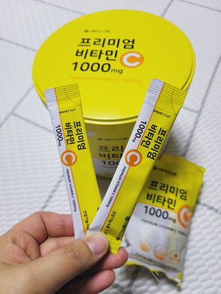 서울약사신협 프리미엄비타민C1000_2.5G x 100포 — 5점을 준 리뷰어가 2020년 12월 올린 사용 사진