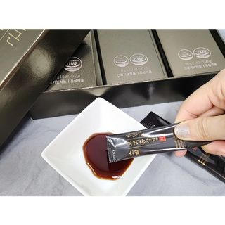 서울약사신협_6년근 고려홍삼정 천스틱 10g 30포 — 5점을 준 리뷰어가 2021년 11월 올린 사용 사진
