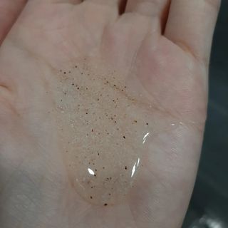 벨먼 내추럴스파 수분광채 스크럽 바디워시 600ml 5종 — 5점을 준 리뷰어가 2022년 5월 올린 사용 사진