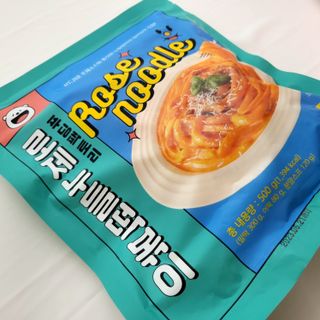 [푸딩팩토리] 로제누들떡볶이 500g / 까르보나라크림누들떡볶이 500g — 5점을 준 리뷰어가 2022년 8월 올린 사용 사진