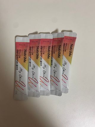 뉴트리미 마이스킨W 센텔라글루타치온C콜라겐 28포 — 5점을 준 리뷰어가 2023년 2월 올린 사용 사진