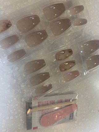 데싱디바 매직프레스 가을매니 코핀 5종 중 택1 — 5점을 준 리뷰어가 2021년 9월 올린 사용 사진