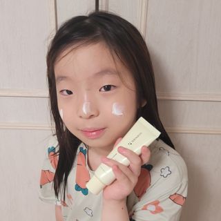 젠바이오 코스메틱스 젠바이오수딩크림]   가려운 피부 & 아토피 원픽 크림 — 4점을 준 리뷰어가 2022년 9월 올린 사용 사진