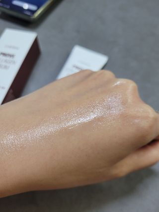 체르엠  프루브 콜라겐 앰플세럼 60ml 1병 — 5점을 준 리뷰어가 2022년 4월 올린 사용 사진