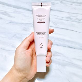 프리마인 선크림만 바꿨을 뿐인데 매일 물 2L챙겨먹고 기초케어 완벽하게 한 물빛피부 완성,셀라브UV프로텍터 — 4점을 준 리뷰어가 2023년 6월 올린 사용 사진