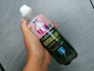 더그레잇티 콤부차 [매일유업] 더그레잇티 44kcal 콤부차 300ml *12개입 (오리지널 6개+베리리치 6개) — 5점을 준 리뷰어가 2023년 7월 올린 사용 사진