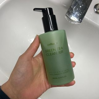 프리마인 메이크업과 들뜨는 각질까지 한방에 깐달걀로! 순하기까지한 셀베이스 그린티클렌저(200ml) — 5점을 준 리뷰어가 2023년 3월 올린 사용 사진