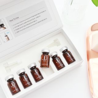제이앤디바이오 앙코르 블랑 브라이트닝 앰플 — 5점을 준 리뷰어가 2022년 2월 올린 사용 사진
