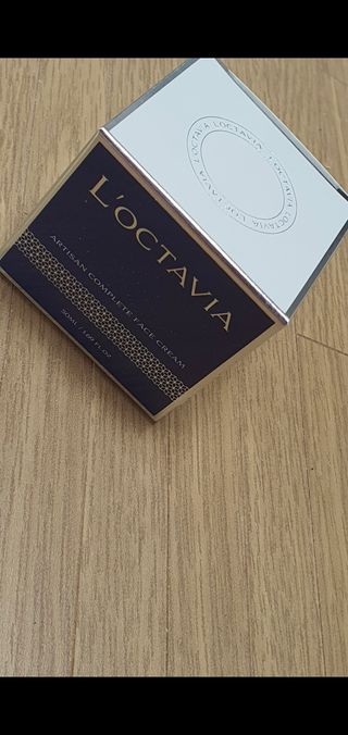 록타비아 Artisan Complete Face Cream — 5점을 준 리뷰어가 2023년 11월 올린 사용 사진
