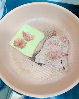 앙투어솔레 아일랜드 구워먹는 치즈 100 자연 치즈 와인안주 300g(100g x 3팩) — 5점을 준 리뷰어가 2022년 10월 올린 사용 사진