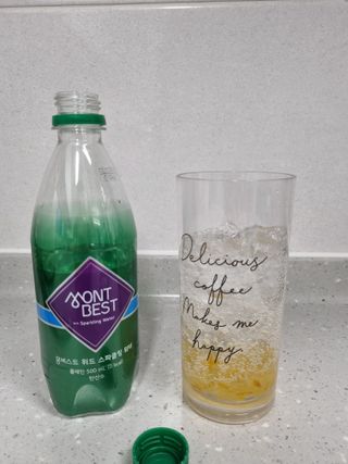 몽베스트 Montbest with Sparkling water Plain 20병 — 5점을 준 리뷰어가 2023년 2월 올린 사용 사진
