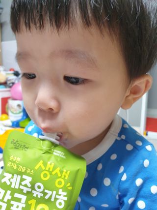 탐라원 건강 어린이 주스, 생생한 주스 3종 - 유기 감귤 주스, 당근과 사과 주스, 감귤 주스 — 5점을 준 리뷰어가 2021년 10월 올린 사용 사진