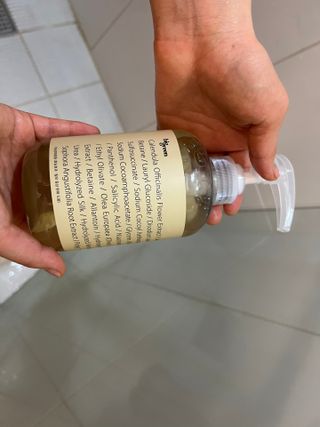빅그린 안티 헤어로스 탈모 카렌듈라 바이옴 샴푸 500ml (지성두피용) — 5점을 준 리뷰어가 2022년 8월 올린 사용 사진