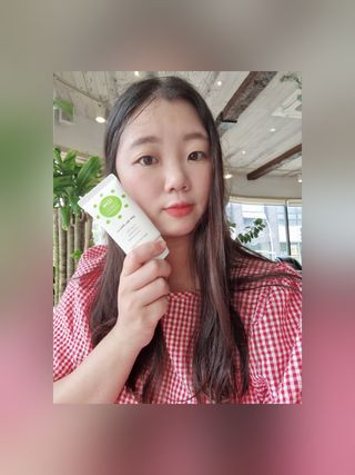 메타포레 12PM  카밍 선스크린 — 5점을 준 리뷰어가 2021년 8월 올린 사용 사진