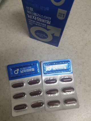 체인미 쏘팔. 옥타플러스아연 남자의비밀 1,000mg x 30캡슐 — 5점을 준 리뷰어가 2021년 12월 올린 사용 사진