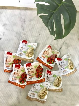 굽네몰 [굽네] 소스가 맛있는 닭가슴살 한입 볼 2종 8팩 — 4.5점을 준 리뷰어가 2021년 3월 올린 사용 사진