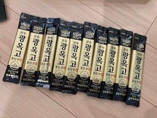 [광동제약] 광동 광옥고 홍삼 본 30포+쇼핑백 증정 — 5점을 준 리뷰어가 2021년 12월 올린 사용 사진