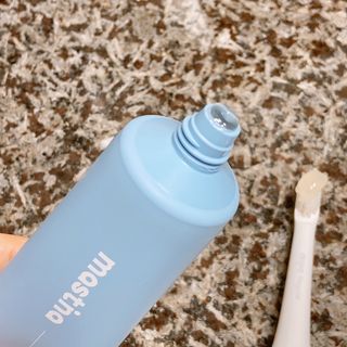 매스티나 프리미엄 매스티스 치약 — 5점을 준 리뷰어가 2021년 5월 올린 사용 사진