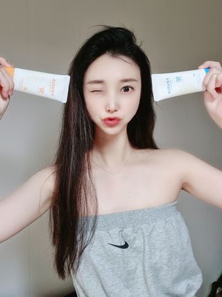 [후르디아] 혼합자차 선 에센스+톤업 선크림 2종 — 5점을 준 리뷰어가 2021년 6월 올린 사용 사진