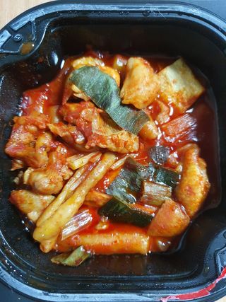 한성기업 무볼레 닭떡볶이+해물떡볶이 2종 세트 — 5점을 준 리뷰어가 2021년 8월 올린 사용 사진