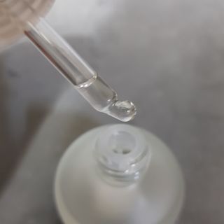 브에노 파리퀸 윌 페이스 오일 — 4점을 준 리뷰어가 2021년 6월 올린 사용 사진