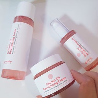 아이앤립 / EYENLIP 아이앤립 연어오일 리바이탈라이징 토너+앰플+크림 3종 세트 — 5점을 준 리뷰어가 2021년 6월 올린 사용 사진