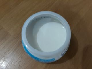 매일바이오 그릭요거트 오리지널 플레인 4개, 로스터리 커피믹스 4개 — 3.5점을 준 리뷰어가 2021년 12월 올린 사용 사진