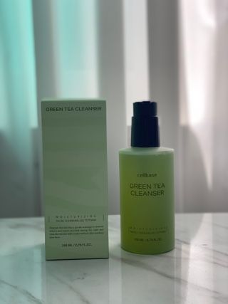 프리마인 메이크업과 들뜨는 각질까지 한방에 깐달걀로! 순하기까지한 셀베이스 그린티클렌저(200ml) — 5점을 준 리뷰어가 2023년 5월 올린 사용 사진