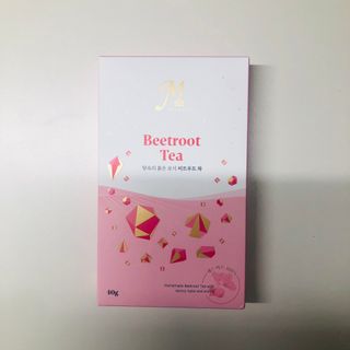 마시다 매혹적인 붉은 빛이 입안 가득히, 비트루트차 — 4.5점을 준 리뷰어가 2021년 3월 올린 사용 사진