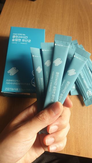 클린24시간 슬림앤유산균 1박스 (3.5g X 15포) — 5점을 준 리뷰어가 2023년 5월 올린 사용 사진