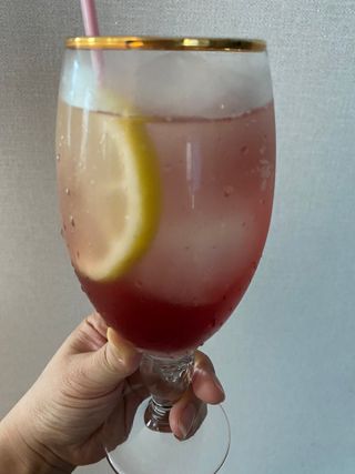 몽베스트 Montbest with Sparkling water Lime20병 — 5점을 준 리뷰어가 2022년 8월 올린 사용 사진