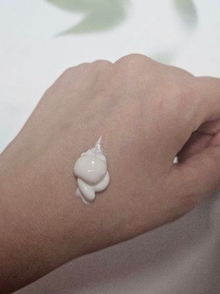 하이브리온 [구매평]닥터초이스 갈락토미 프로바이오틱 세범케어 올인원 로션 1개, 100ml — 5점을 준 리뷰어가 2025년 8월 올린 사용 사진