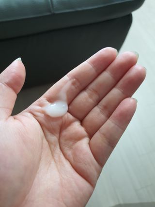 버츠비 케어플러스 릴리빙포앤노즈로션 — 5점을 준 리뷰어가 2021년 4월 올린 사용 사진