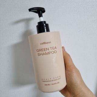 프리마인 더이상 뻣뻣하고 효과없는 탈모샴푸는 NO. 근본부터 케어하는 셀베이스 그린티샴푸(500ml) — 5점을 준 리뷰어가 2023년 1월 올린 사용 사진