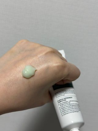 랑벨 랑바이오 블랙 시카 크림 50ml(블랙비 프로폴리스, 시카 4종, 판테놀 10 함유) — 5점을 준 리뷰어가 2023년 2월 올린 사용 사진