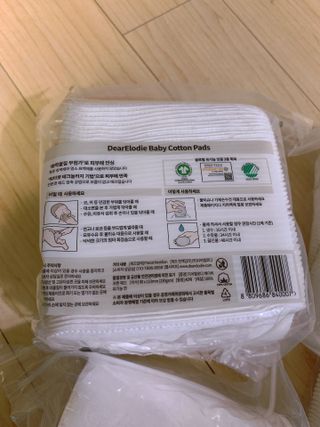 디어엘로디 프리미엄 유기농 베이비 솜티슈 40매 3 + 1 PACK — 4.5점을 준 리뷰어가 2021년 3월 올린 사용 사진