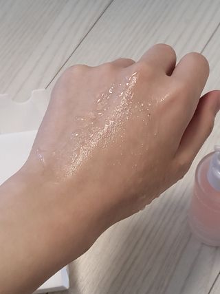 산다화 더블 이펙트 안티 링클 세럼 50ml — 5점을 준 리뷰어가 2022년 10월 올린 사용 사진