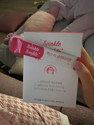 메디포스트 모비타 미쓰리 글루타치온 30포 — 5점을 준 리뷰어가 2023년 1월 올린 사용 사진