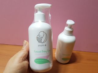 mom e 맘이 내추럴 베이비 케어 샴푸앤바스+로션 — 5점을 준 리뷰어가 2021년 1월 올린 사용 사진