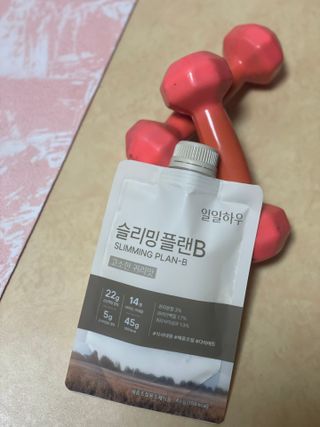 일일하우 슬리밍 플랜B 고소한 귀리맛, 진한 카카오맛 (체중조절식) — 4.5점을 준 리뷰어가 2023년 6월 올린 사용 사진