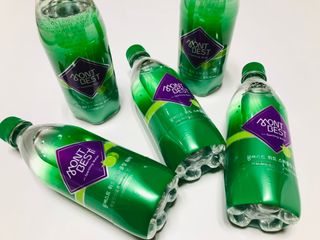 몽베스트 Montbest with Sparkling water Lime20병 — 4.5점을 준 리뷰어가 2021년 10월 올린 사용 사진