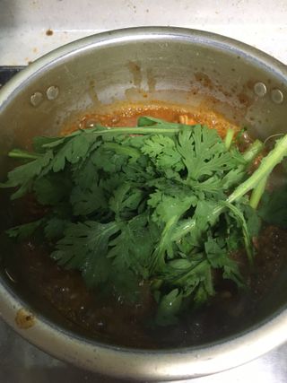 소담스퀘어 상암 궁중해물탕조씨집 백년가게 조씨집 팔뚝탕1인분550g — 2.5점을 준 리뷰어가 2022년 12월 올린 사용 사진