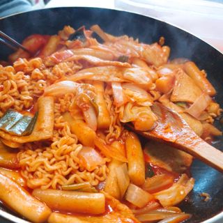 응큼떡볶이 — 5점을 준 리뷰어가 2021년 3월 올린 사용 사진
