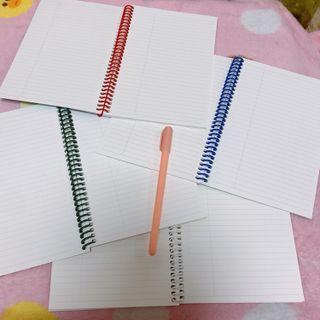 리훈 언제든지 필요한 기본 아이템 아무노트 4권세트+저점도펜[색상랜덤배송] — 4점을 준 리뷰어가 2021년 3월 올린 사용 사진